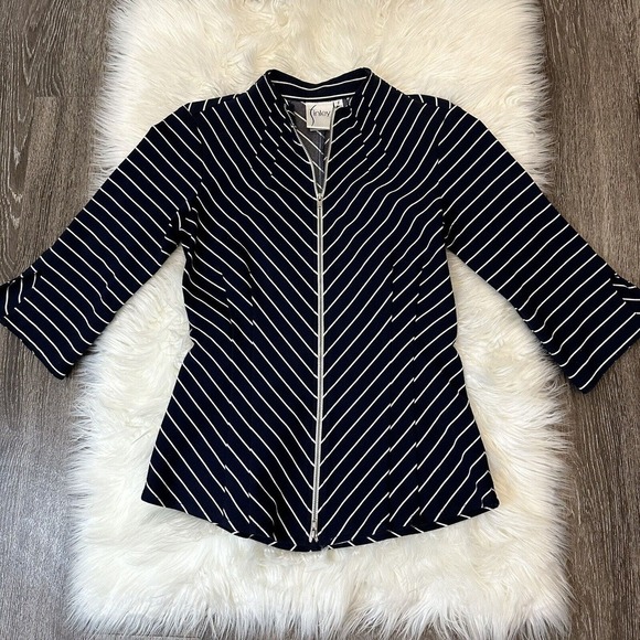Finley Womens Scuba Jacket in Knit Stripe Navy 3/4 Sleeve Full Zip Size Small - Picture 1 of 5